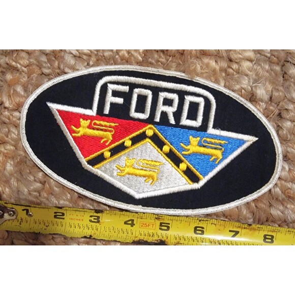 1950 Ford Motors Crest Patch Shield Heraldic Lions Shield Coat of Arms Tri-Color - Picture 2 of 9